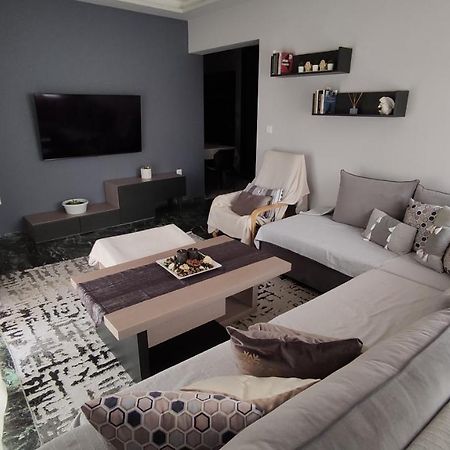 Two Bedroom Apartment In Athene Buitenkant foto