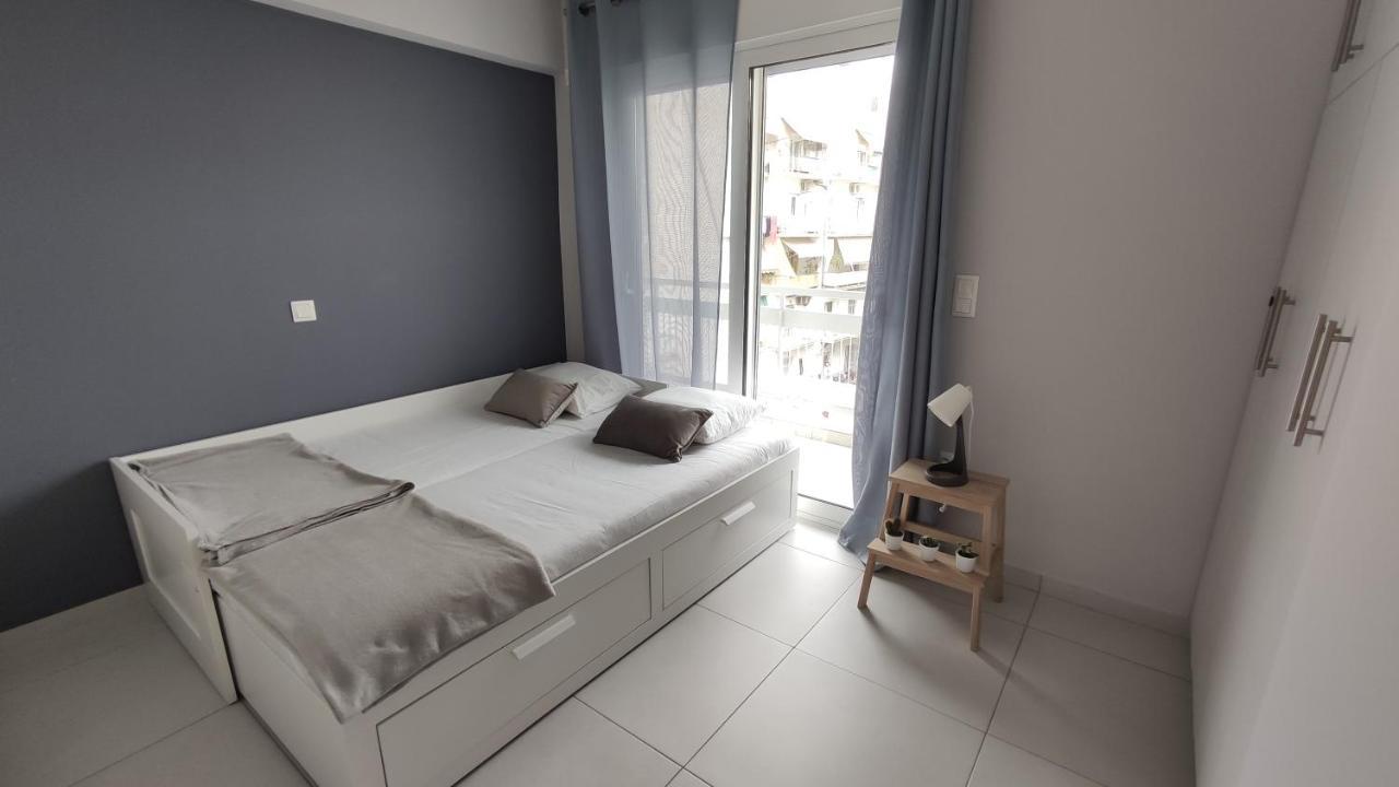 Two Bedroom Apartment In Athene Buitenkant foto